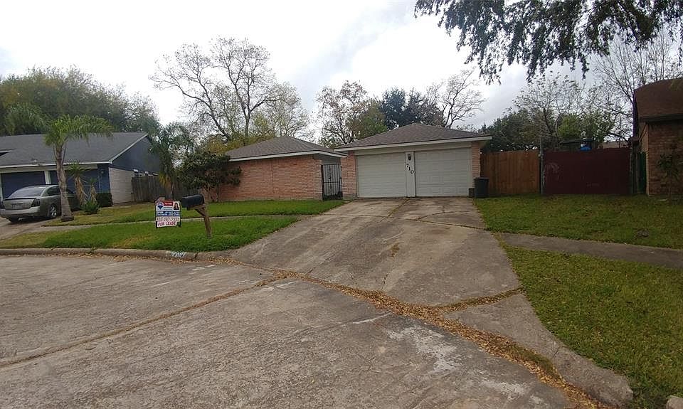1st image of 710 Fawnwood Dr