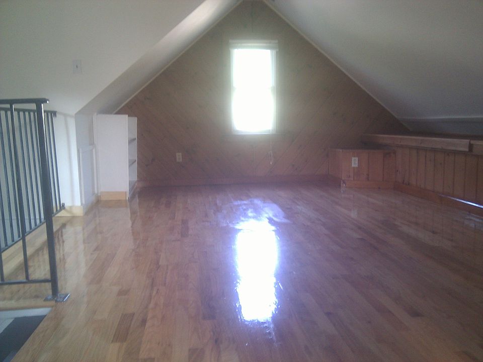 2nd image of 68 Mead Ave #2