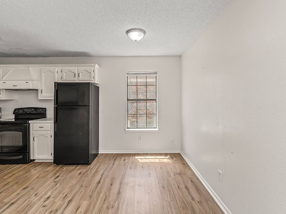 1st image of 4601 S 24th St #11286925