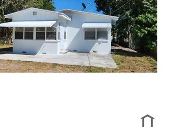 518 N 23rd St #B, Fort Pierce, FL 34950