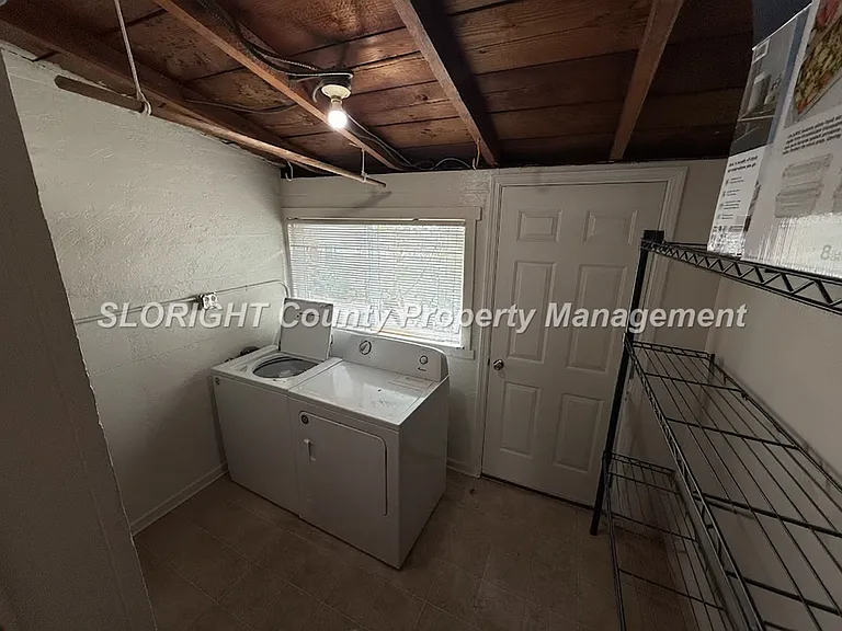 1243 Bond St — Photo 12