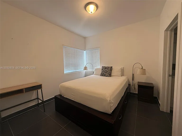 1600 Euclid Ave #102 — Photo 8