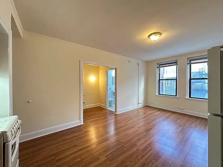3335 W Diversey Ave #332 — Photo 7