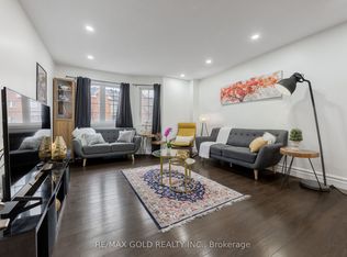 6950 10th Line W #36, Mississauga, ON L5N 6Y1