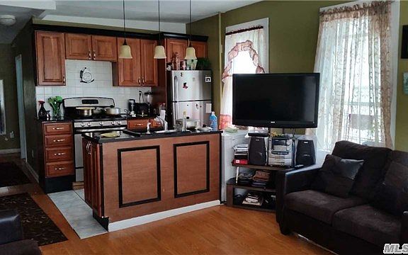 2nd image of 428 Beach 38 St