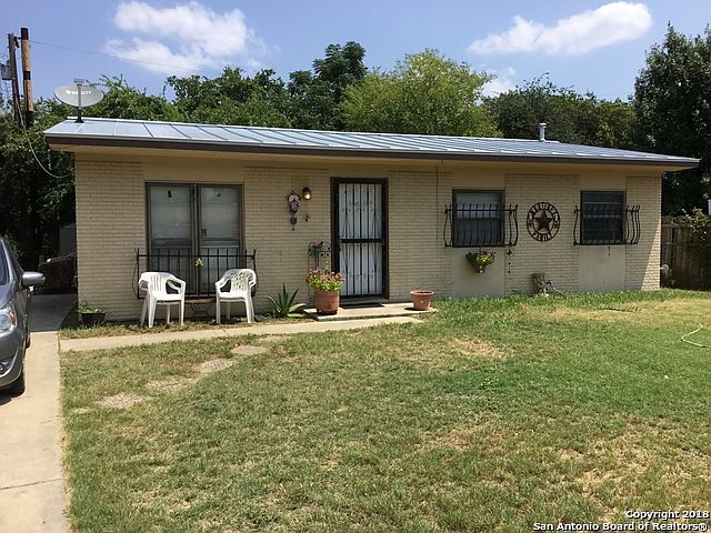 1st image of 2907 Cumbre Dr