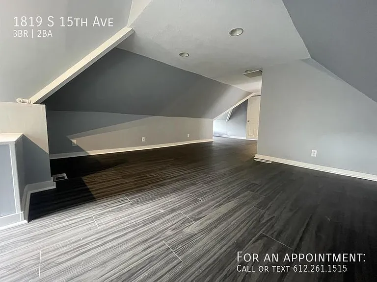 1819 15th Ave S — Photo 14