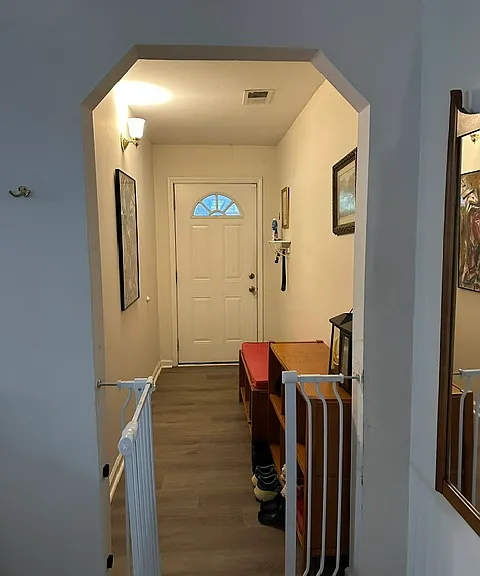 657 Home Ave SE — Photo 11