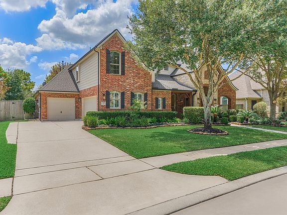 3rd image of 13819 Majestic Spring Ln