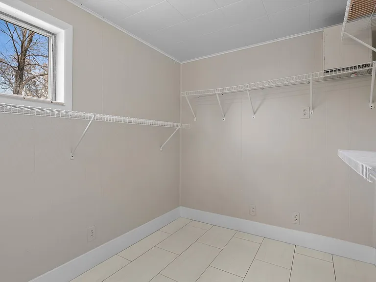 545 Modoc St — Photo 21