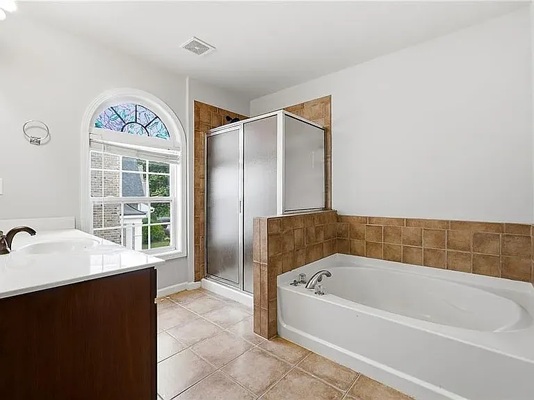2530 Wainwright Way — Photo 1