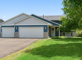 4275 Lake Ridge Dr, Big Lake, MN 55309