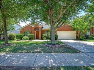 912 Circle View Ln, Denton, TX 76210