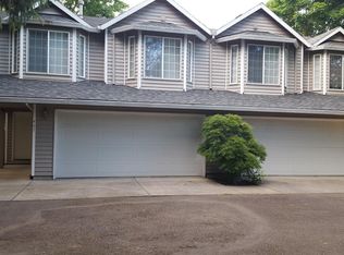 467 SE Brookwood Ave #465, Hillsboro, OR 97123