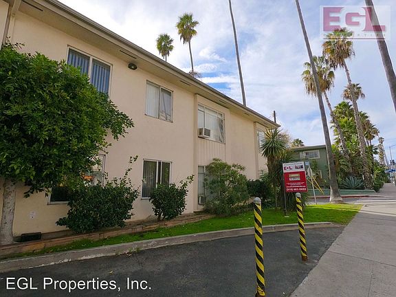 3rd image of 7220 Hollywood Blvd APT 110