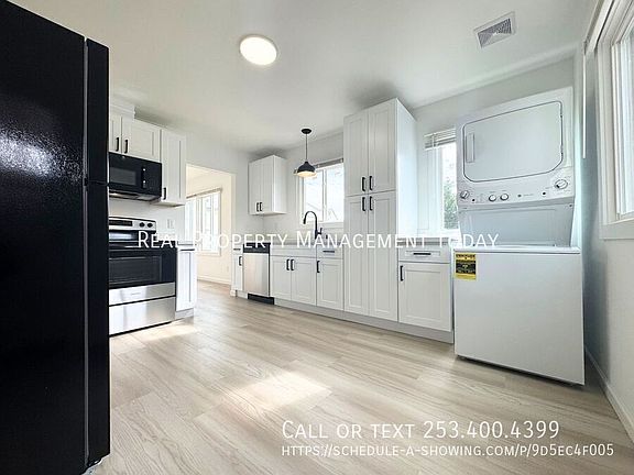3rd image of 8420 1/2 S Tacoma Way APT 1