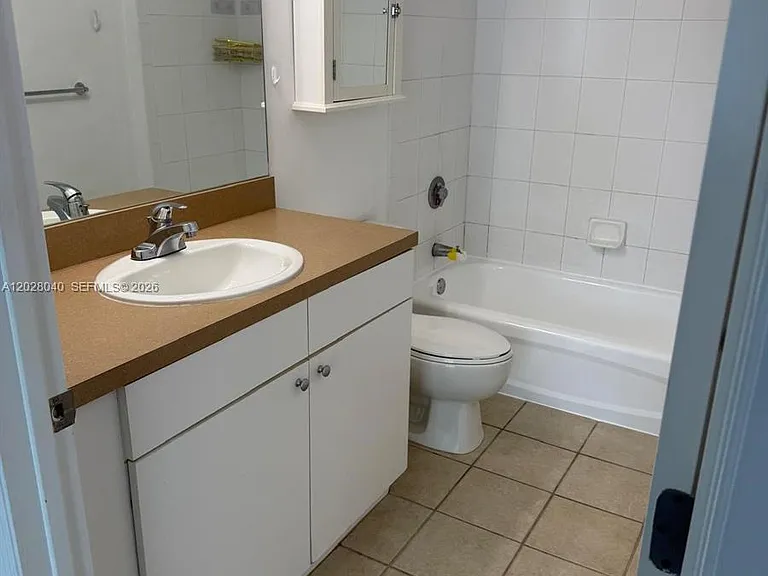 1250 S Miami Ave #1412 — Photo 7
