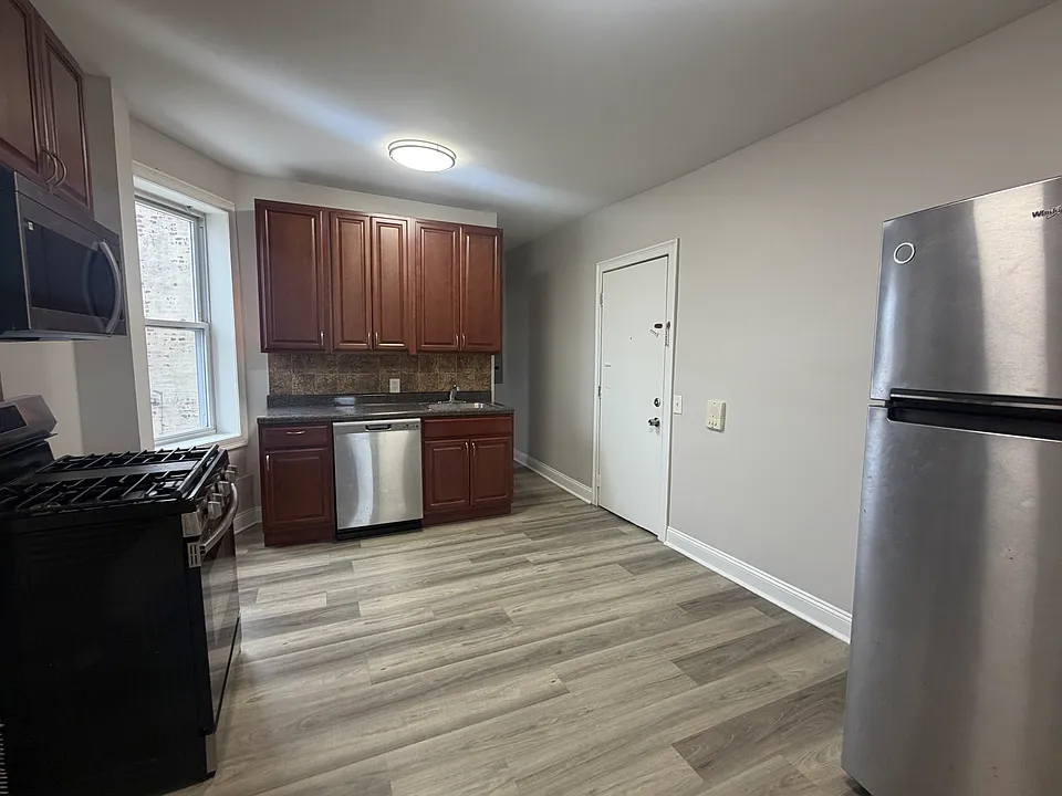 6119 Park Ave #2E