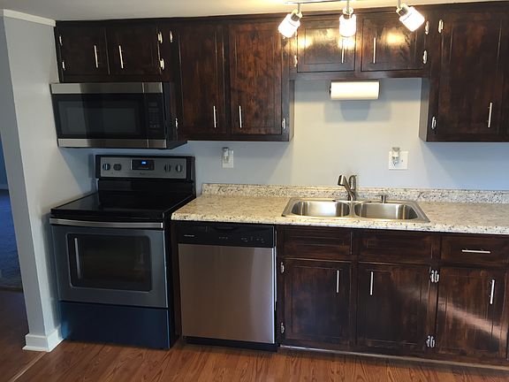 4th image of 8830 Horseshoe Dr