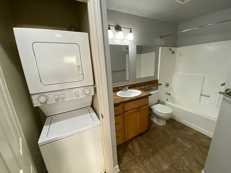 15263 Maturin Dr #10 — Photo 16
