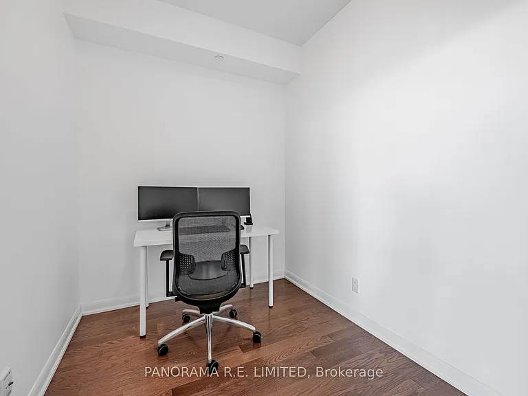 215 Sherway Gardens Rd #Penthouse 201 — Photo 14