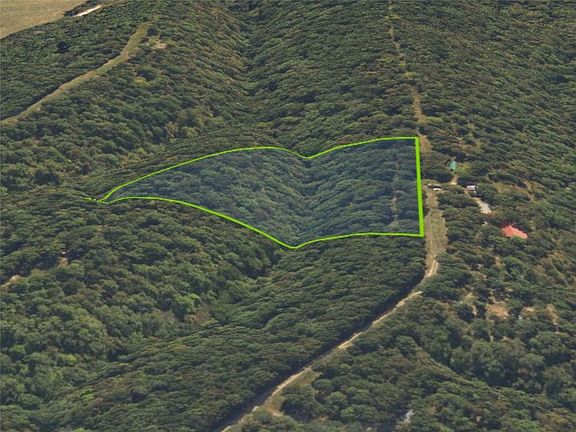 5th image of 2602 Red Fox Rd