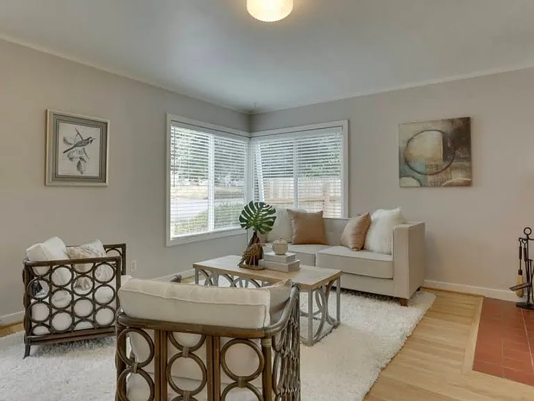 7505 NE Prescott St — Photo 8