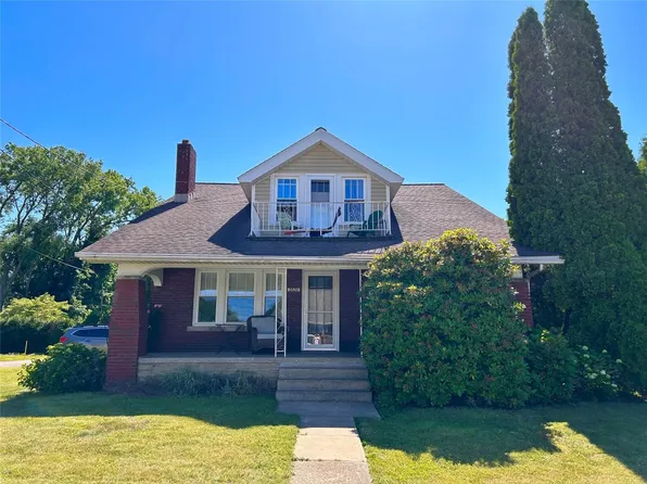 2630 Emerson Ave, Erie, PA 16508