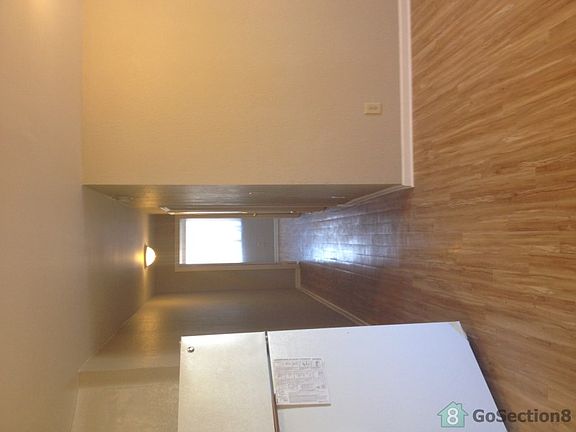 5th image of 3759 W 27th St APT 108
