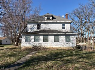 530 E 11th St, Rushville, IN 46173