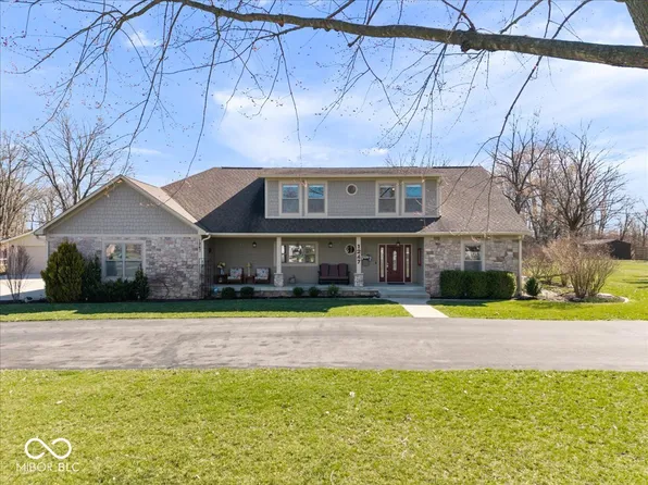 1247 N County Road 900 E, Avon, IN 46123