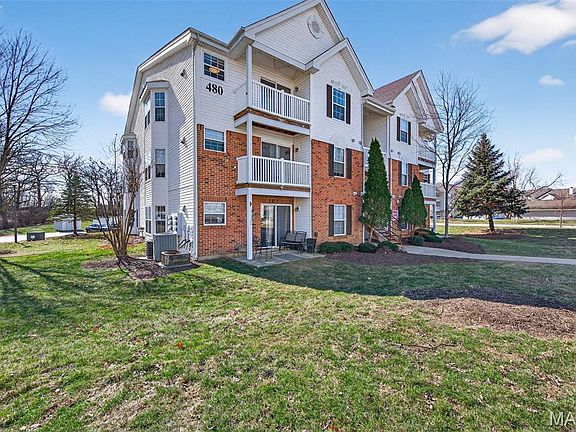3rd image of 480 Benton Dr APT K
