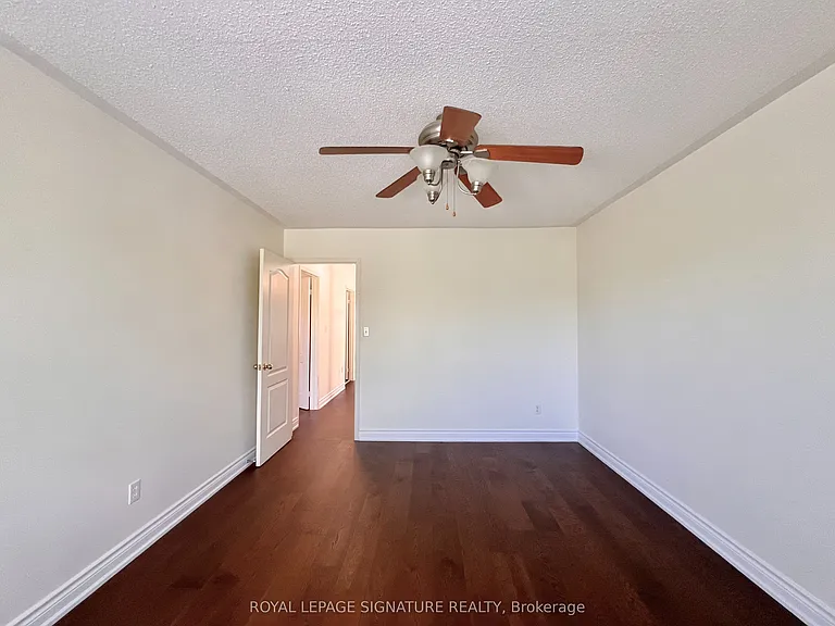 99 Tansley Cres — Photo 30
