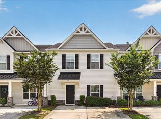 417 Viceroy Ln, Goose Creek, SC 29445