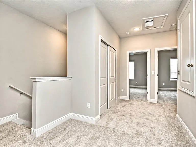 2941 Voyager Ave — Photo 20