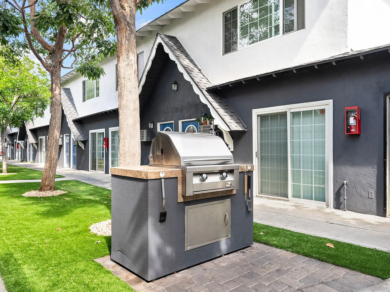 Northwind Apartments — Photo 3