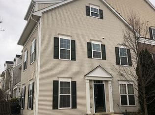 8712 Autumn Ridge Ct, Odenton, MD 21113