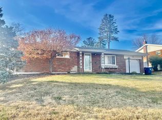 10133 Jeffleigh Ln, Saint Louis, MO