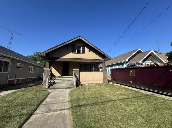 2512 73rd STREET, Kenosha, WI 53143
