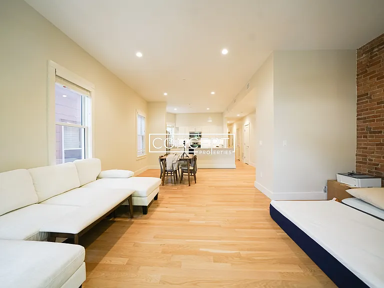 56-58 John F Kennedy St #4 — Photo 4