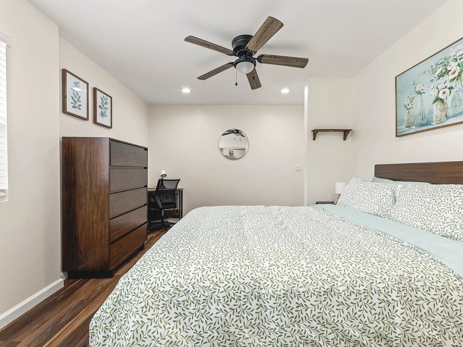 1 bed, $2,800 — Photo 4