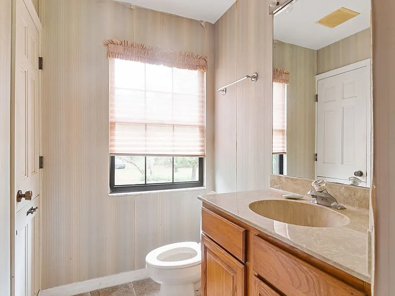 16835 Old Moulton Rd — Photo 14
