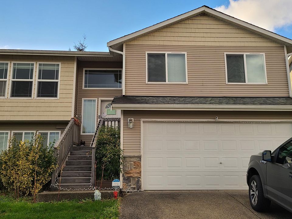 1st image of 10530 66th Ave NE
