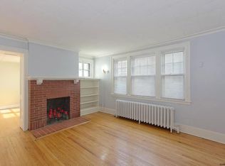 54 Bellview Ter, Rensselaer, NY 12144