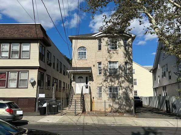 409-411 Lyons Ave, Newark, NJ 07112