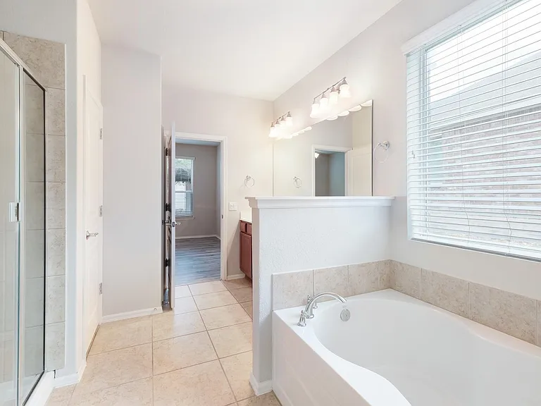 26915 Bluewater Way — Photo 11
