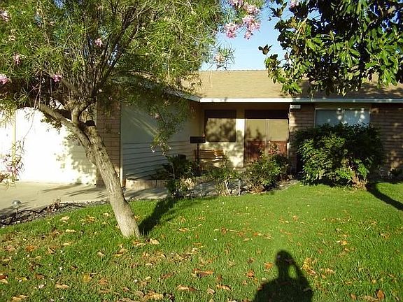 2nd image of 451 W Burlwood Ln