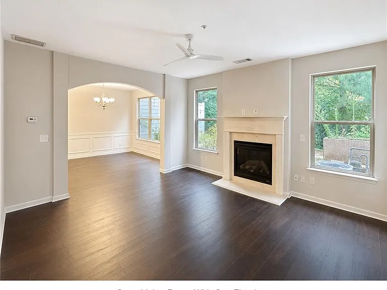 3432 Castleberry Village Cir — Photo 3