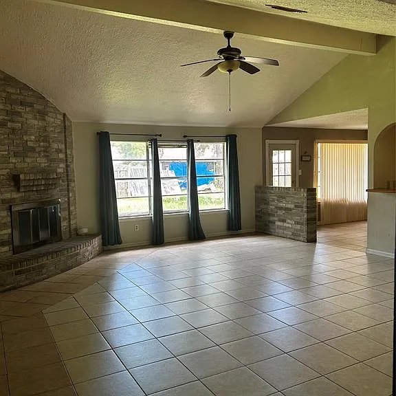 20019 Rustlewood Dr — Photo 6