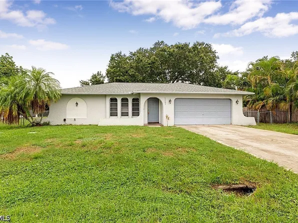 17404 Homewood Rd, Fort Myers, FL 33967